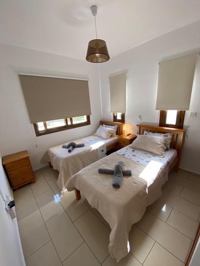 Villa Angel - Exotic Villa 200M From Beach Paralimni Exterior foto