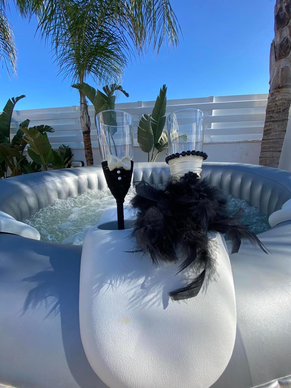 Villa Angel - Exotic Villa 200M From Beach Paralimni Exterior foto